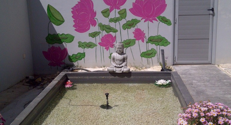¡Lotos en mi jardín!… Redecora tu jardín con la Pintura Multisuperficies Agatha Ruiz de la Prada – Jafep
